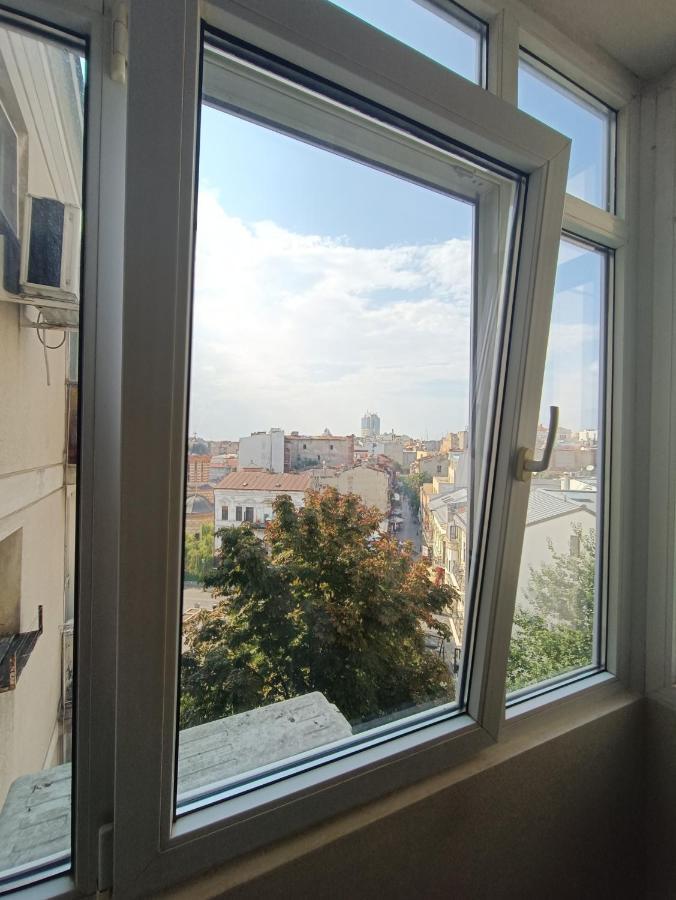 Old Town Within Appartement Boekarest Buitenkant foto