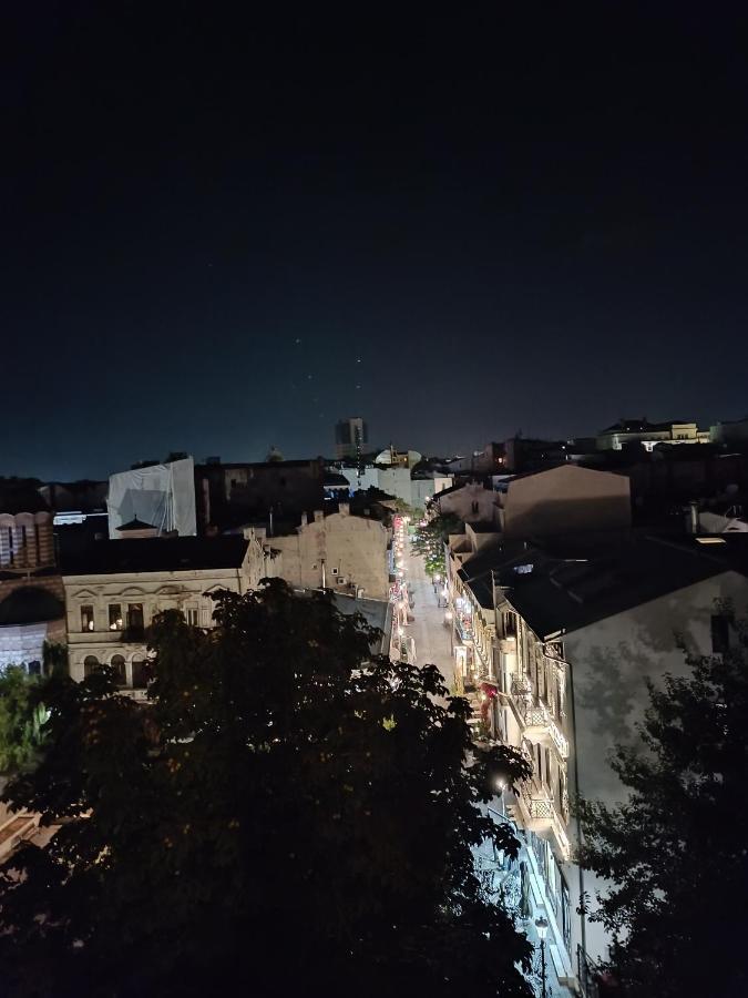 Old Town Within Appartement Boekarest Buitenkant foto